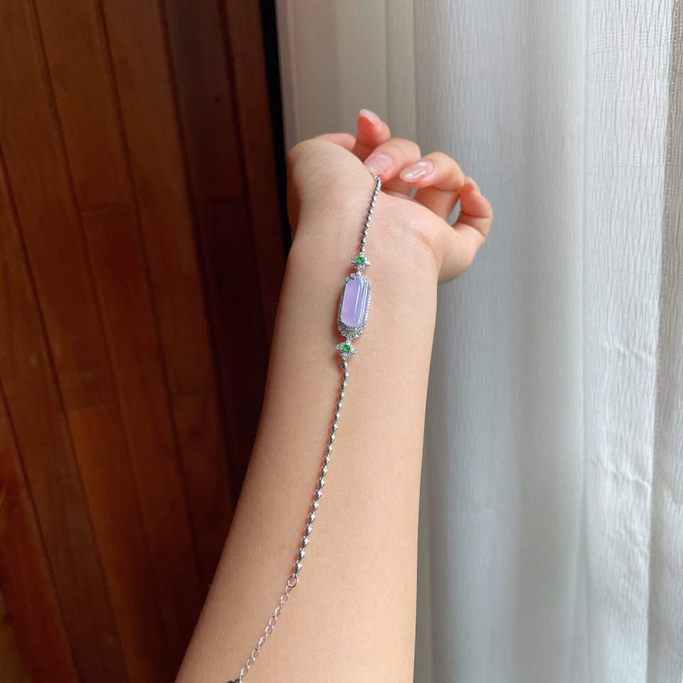 翡翠 楽天市場】糸魚川翡翠大珠 C01632 陽春 作 36mm*17.5mm*17mm