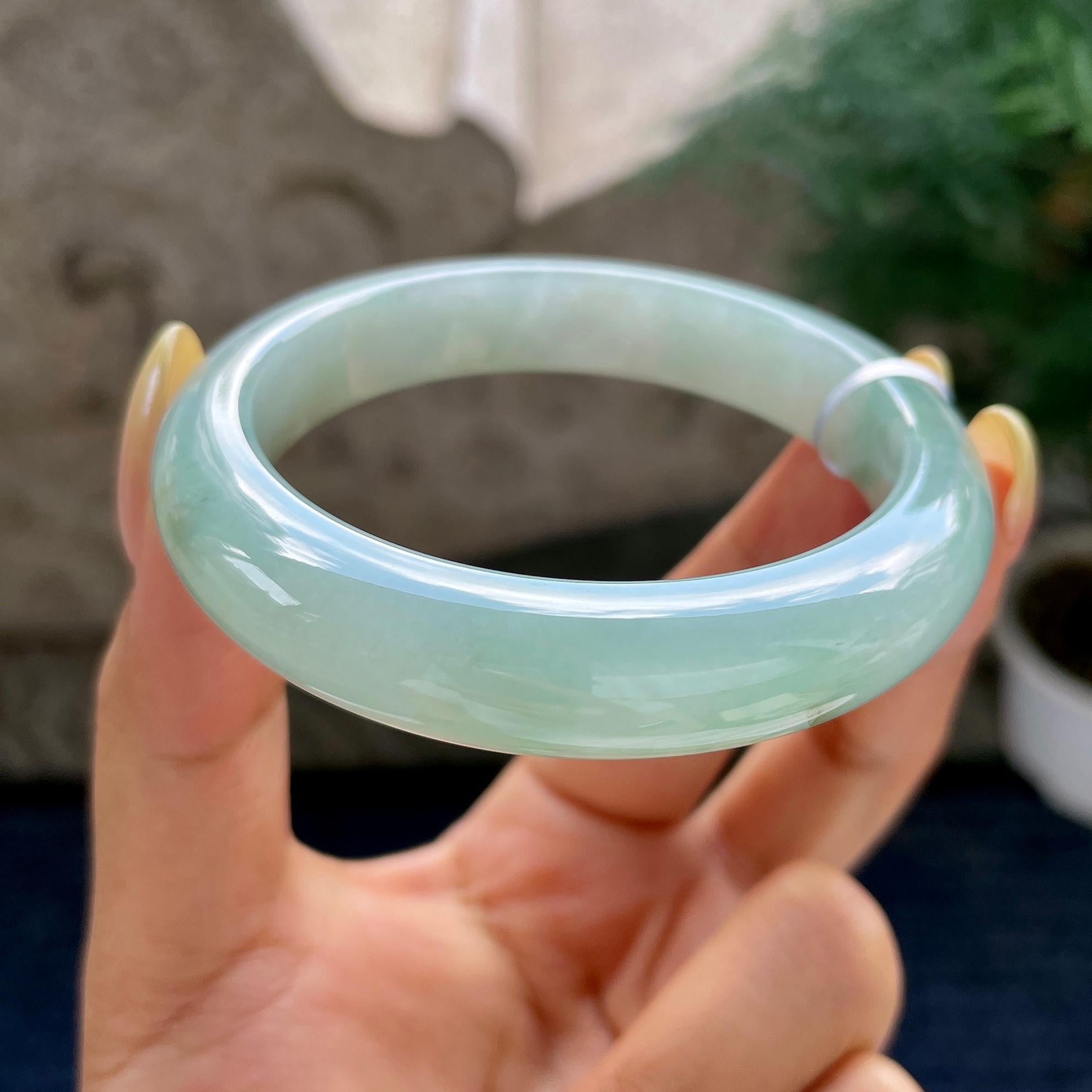 细糯种带底色正圈平安镯56.4圈 天然缅甸A货翡翠（yc483940）