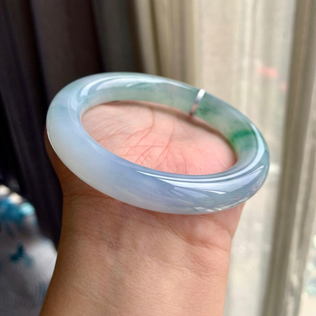 糯冰种飘花淡紫罗兰圆条手镯（62mm）（yc195372）