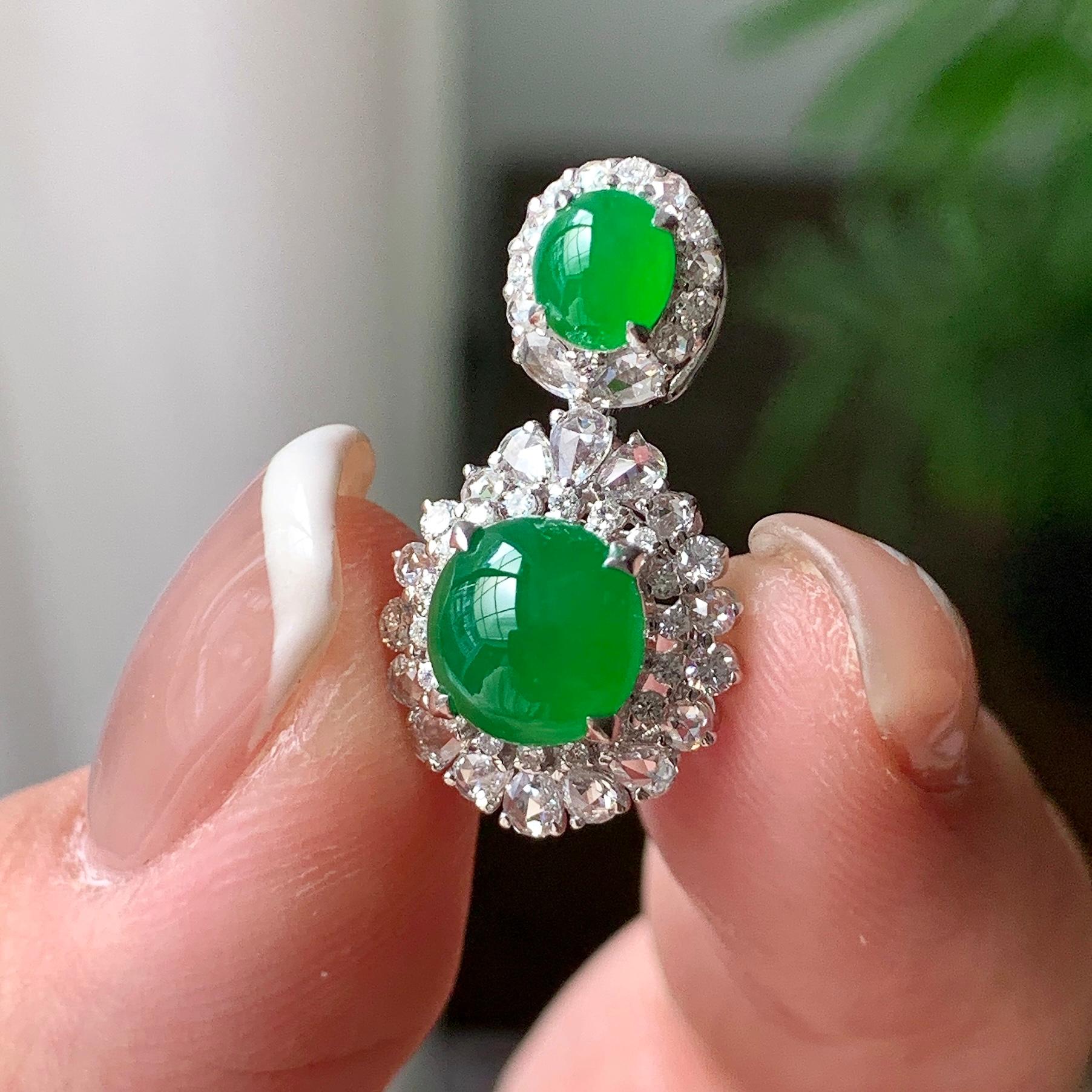 18K金钻镶糯冰种满绿蛋面吊坠  天然缅甸A货翡翠（yc362091）