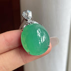 18k金钻镶糯冰晴底翡翠蛋面吊坠（yc261419）