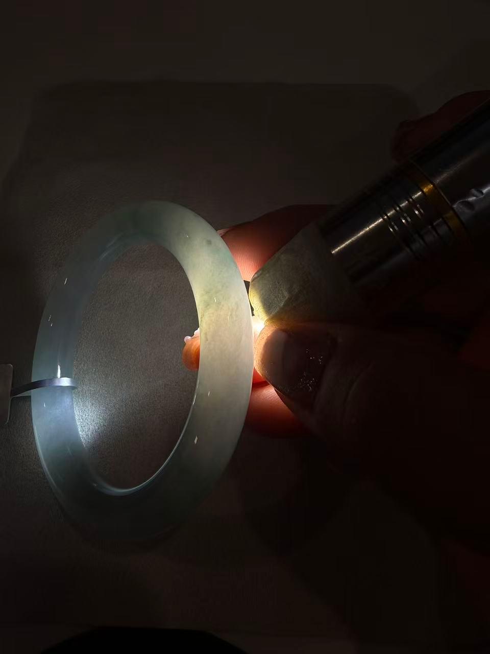 小圈口  糯冰种蓝底飘花圆条手镯53.7圈    天然缅甸A货翡翠（yc351392）