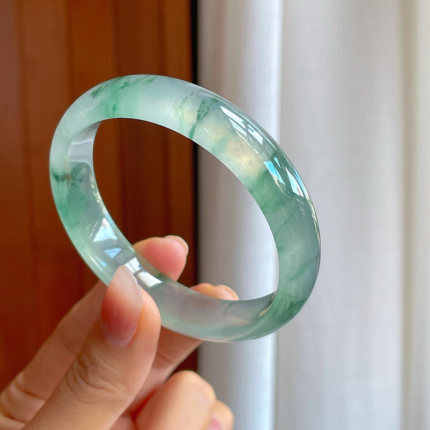 冰玻种飘花翡翠平安镯（57.5mm）（yc318586）
