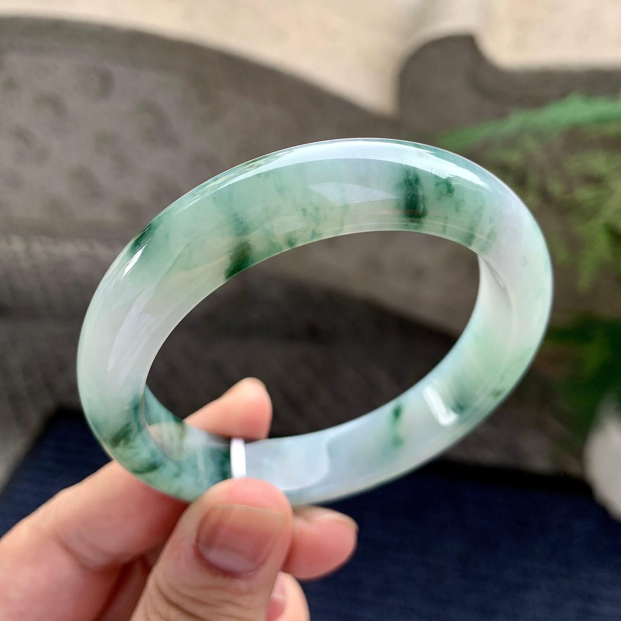 细糯种飘花平安镯（55.4mm）（yc228501）