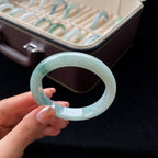 糯种飘花正圈翡翠手镯（55.7mm）（yc018720）