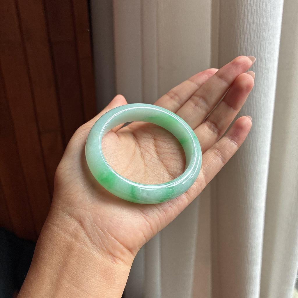 细糯带色贵妃镯 54圈 天然缅甸Ａ货翡翠（yc502533）