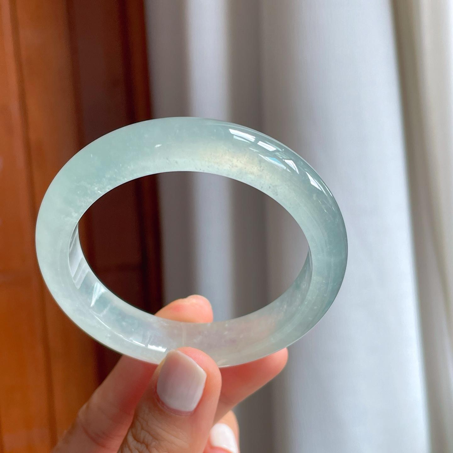 冰种淡底色翡翠平安镯（54.5mm）（yc247187）