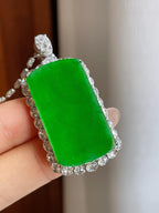 18k金镶糯冰满绿翡翠无事牌（yc241854）