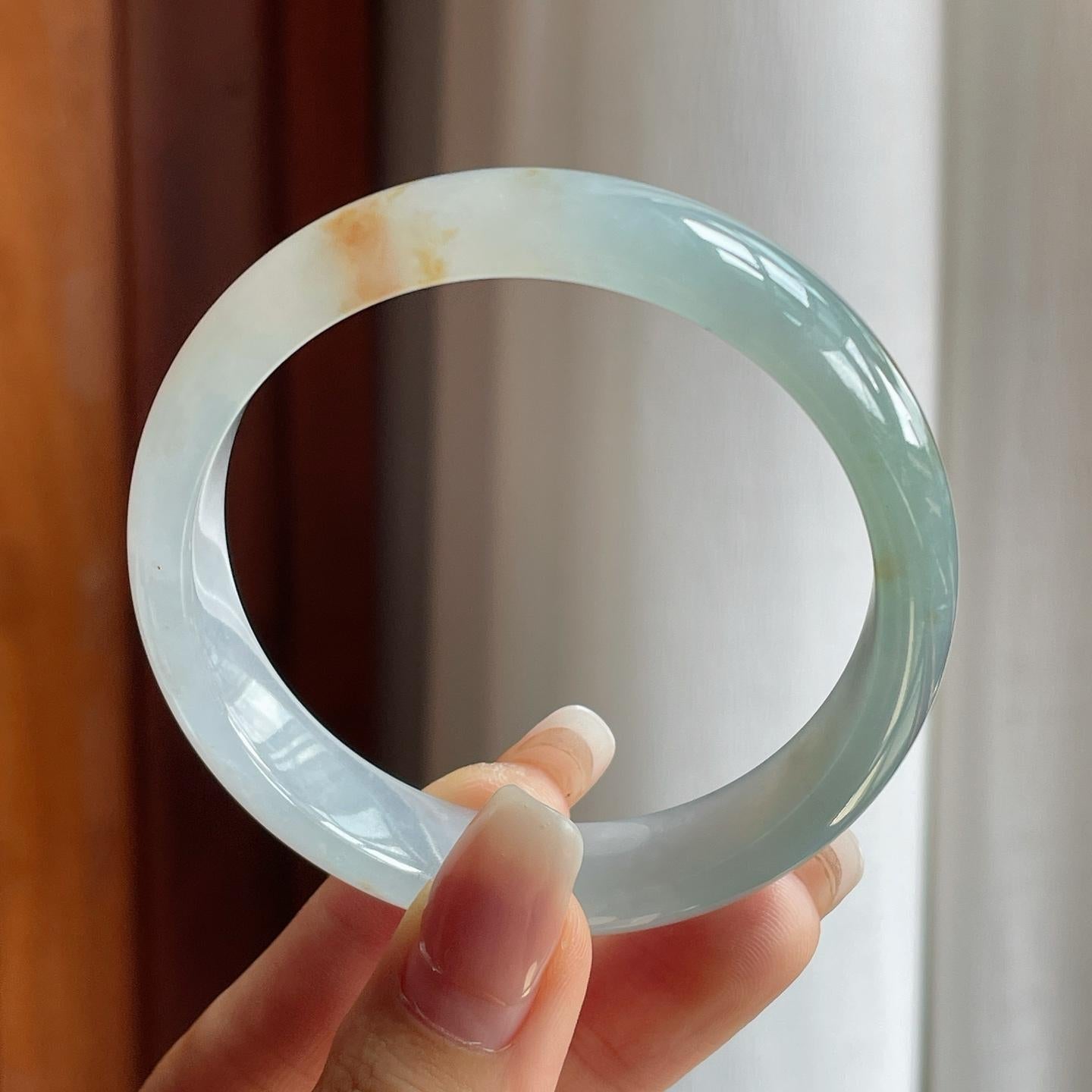 糯冰湖水绿带黄翡平安镯（56mm）（yc199646）
