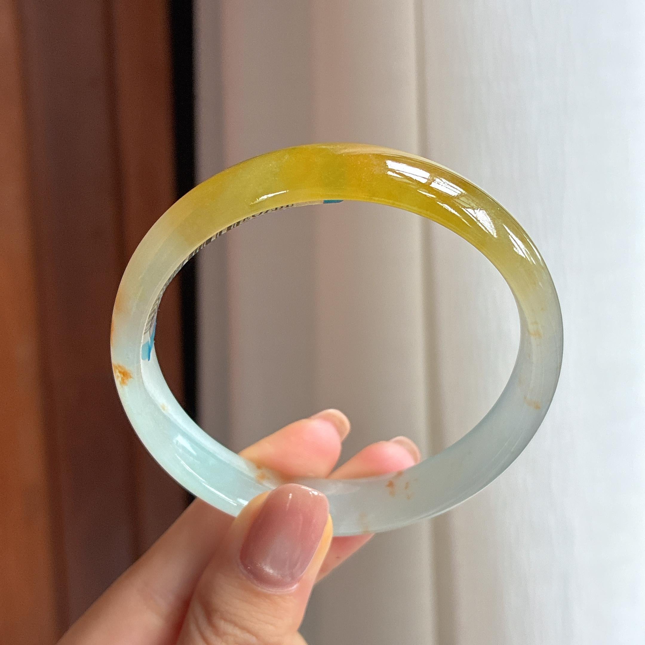 冰种黄翡特色翡翠平安镯（58mm)（yc423140）