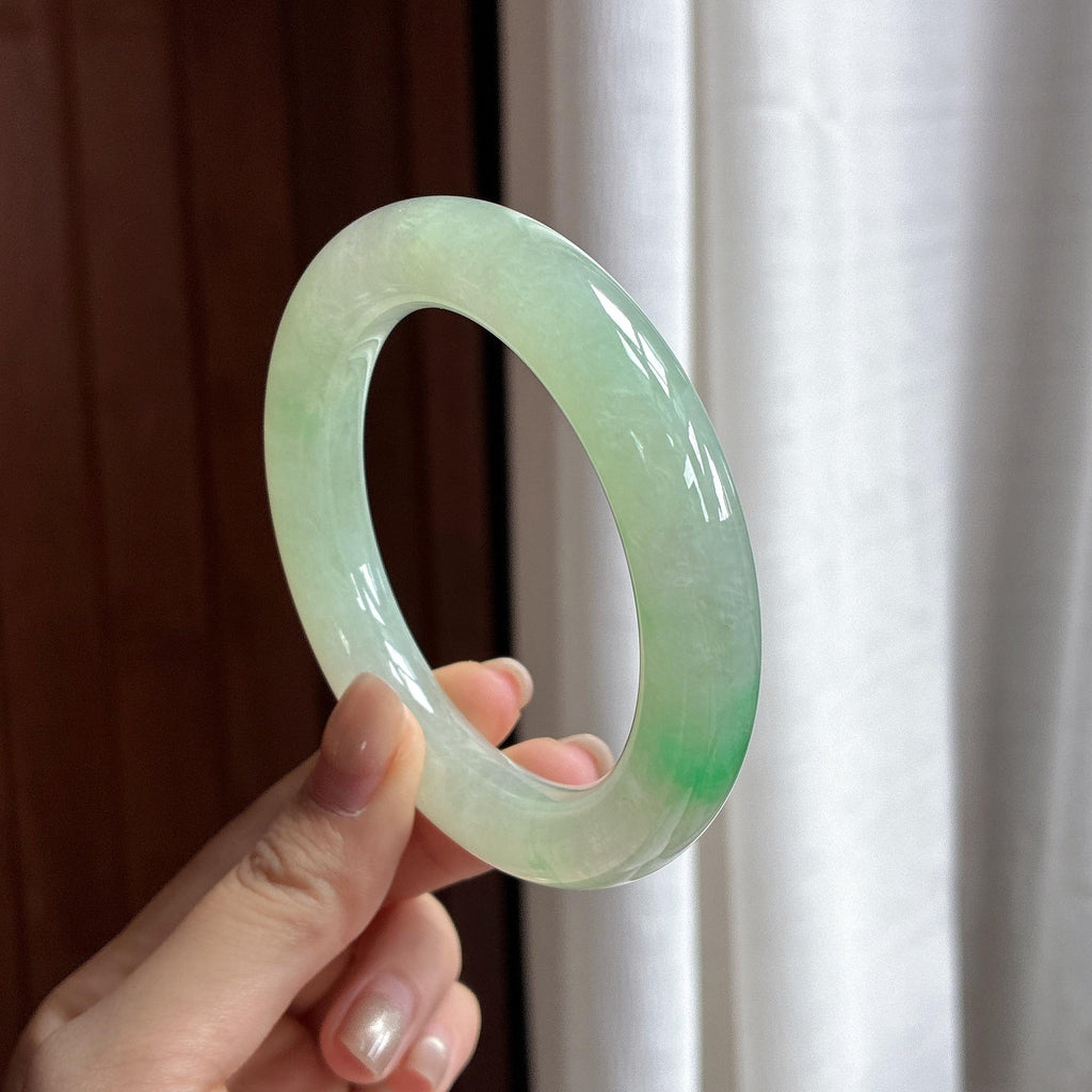 糯冰晴底飘花圆条手镯 58圈 天然缅甸A货翡翠（yc481619）