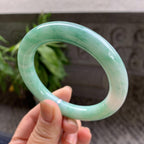 细糯种飘绿花圆条手镯55.7圈口 天然缅甸A货翡翠（yc332530）