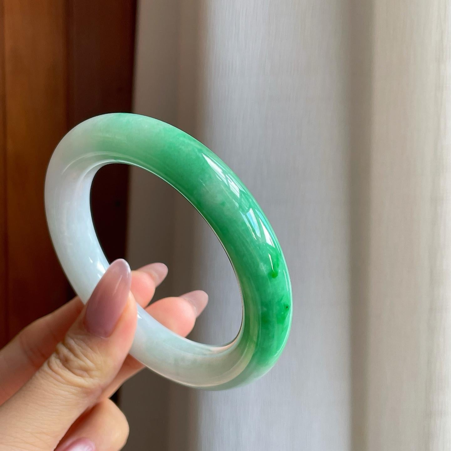糯冰带色翡翠圆条手镯（56.5mm）（yc284544）