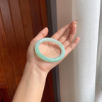 糯冰晴绿底翡翠圆条手镯（55mm）（yc404829）