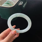 细糯冰飘花圆条翡翠手镯（61.8mm）（yc019457）