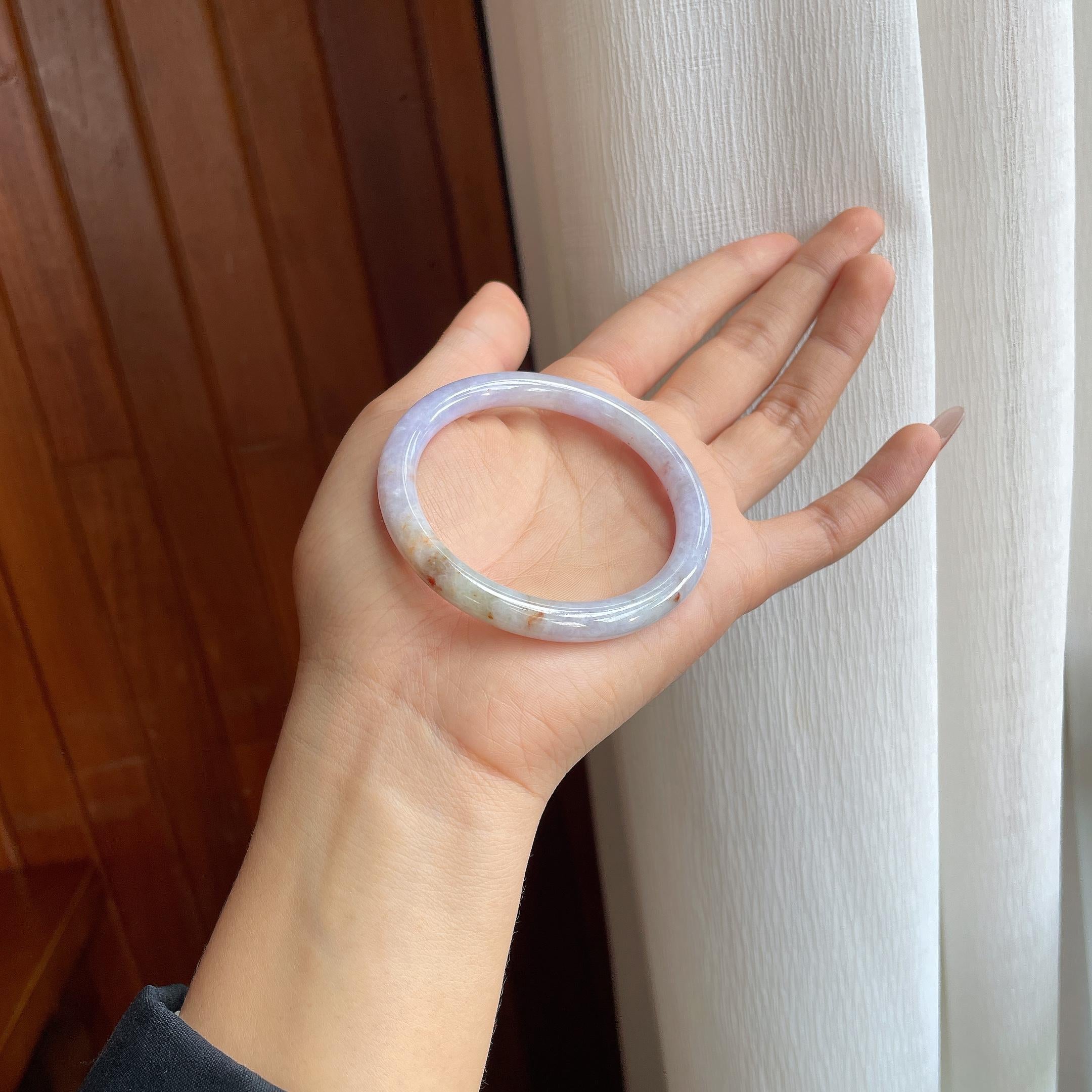 糯冰紫底飘黄翡翠圆条手镯（54mm）（yc313909）