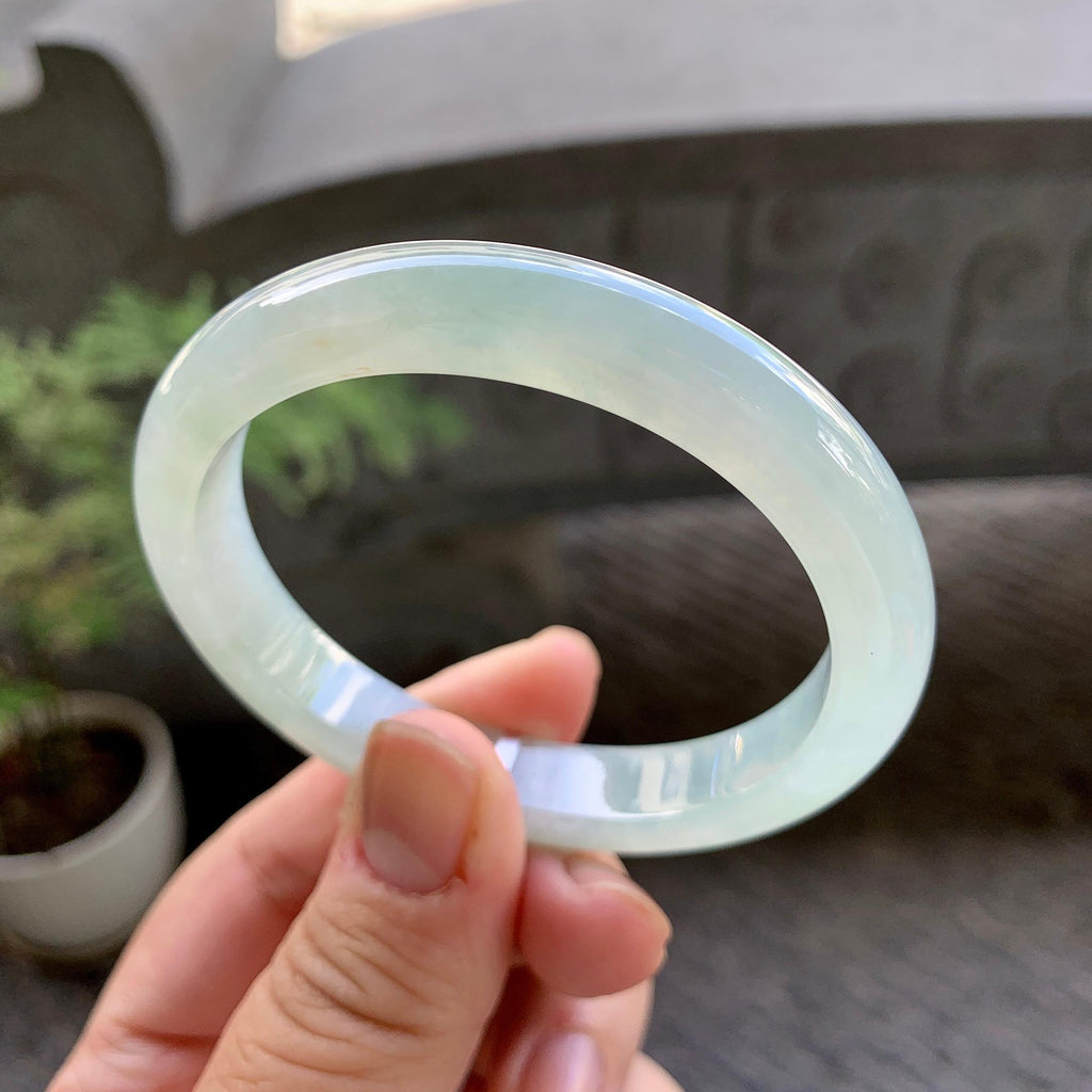 细糯种淡晴底洒金贵妃手镯（55.3mm）（yc243900）