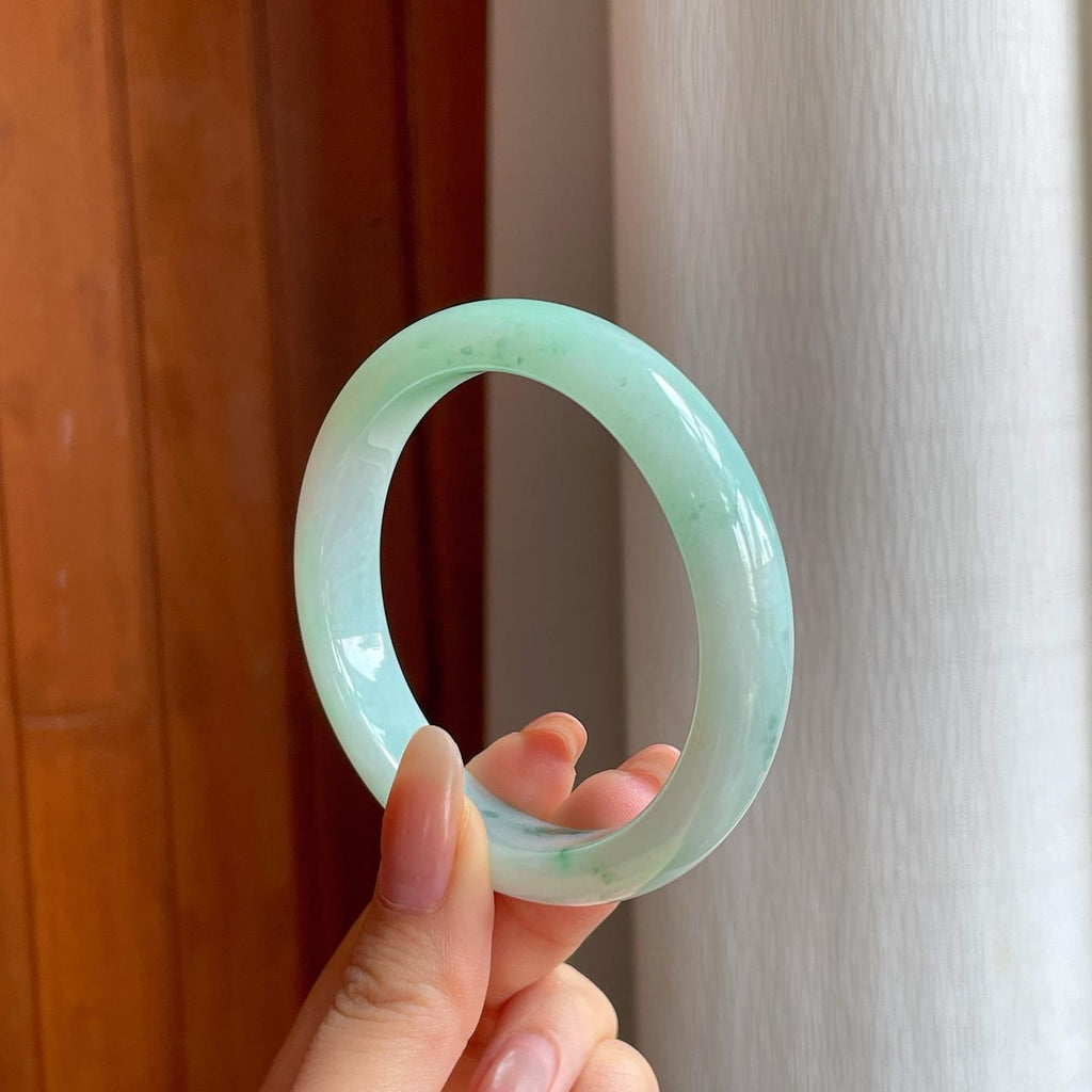 糯冰飘花翡翠平安镯（56.6mm)（yc361622）