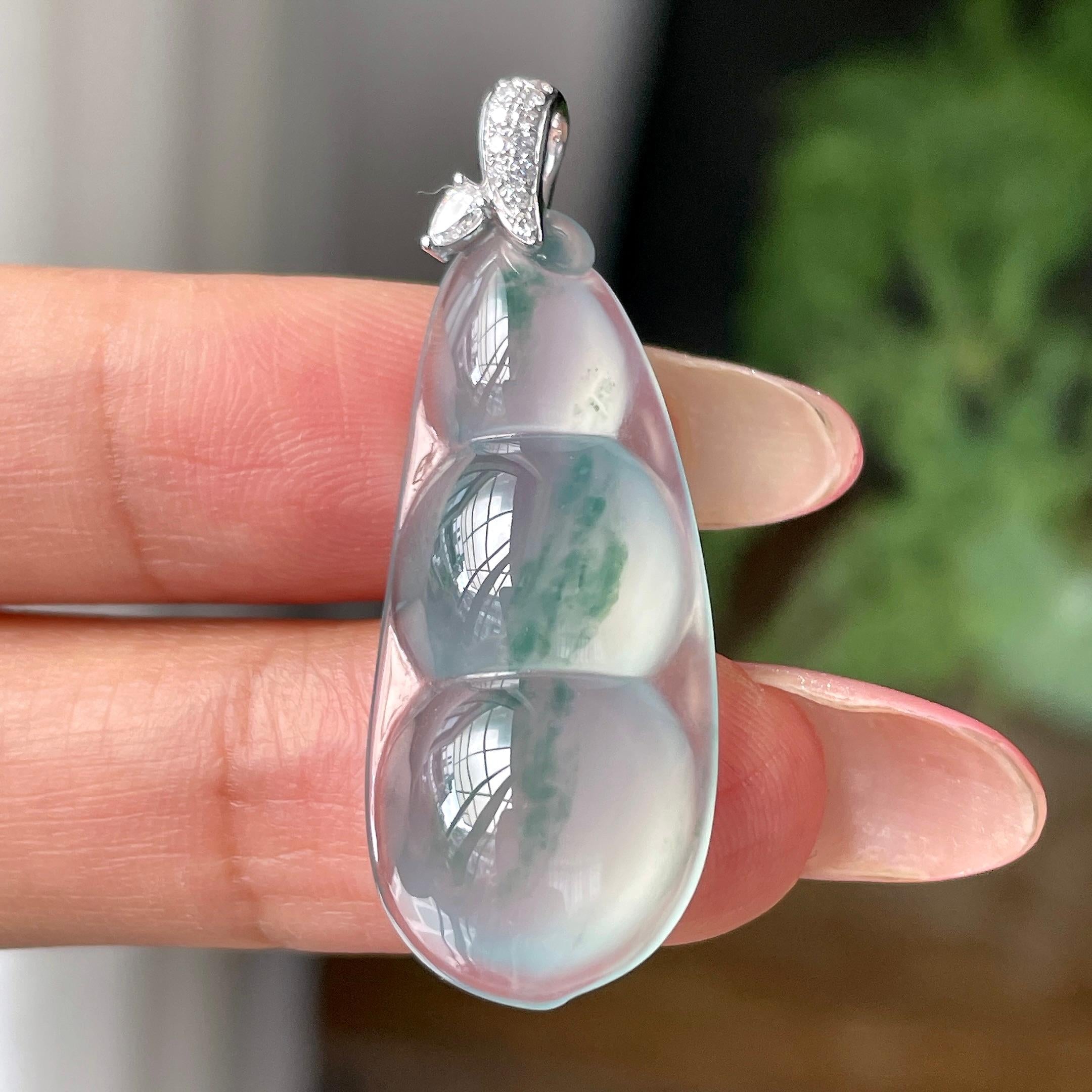 18k金镶冰种飘花福豆吊坠         天然缅甸A货翡翠（yc447356）