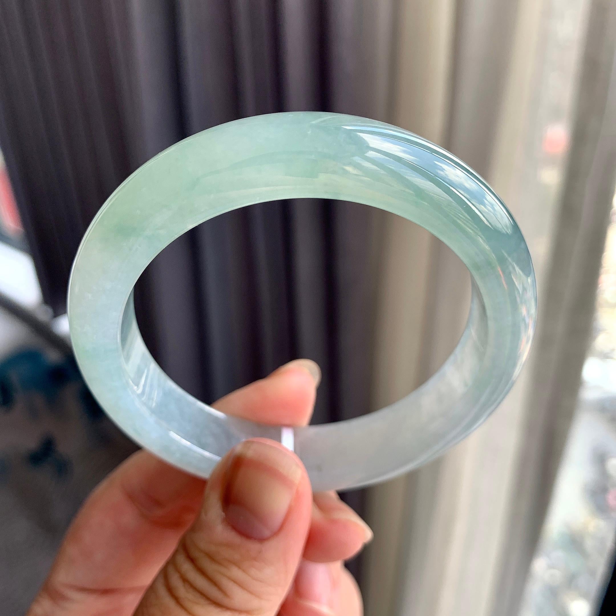 糯冰种晴水平安镯（55.4mm）（yc225077）