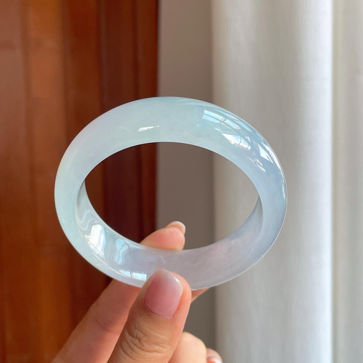 冰种淡底色宽版翡翠平安镯（59mm)（yc381349）