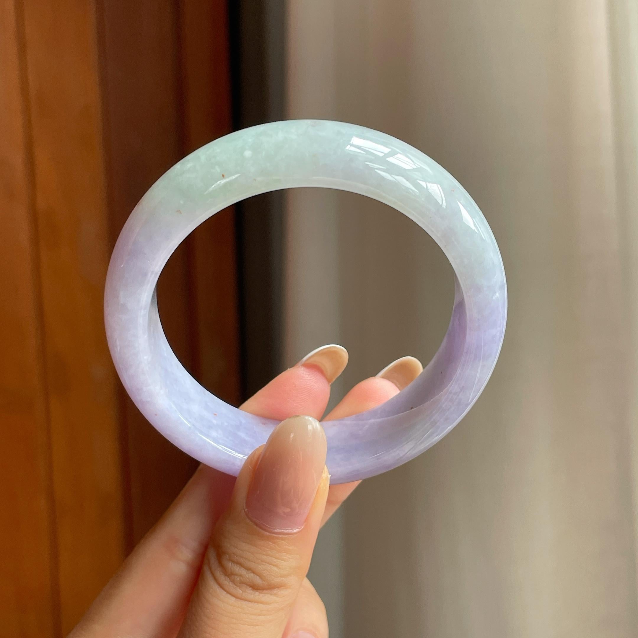 糯冰春带彩宽版翡翠平安镯（52.7mm)（yc417228）