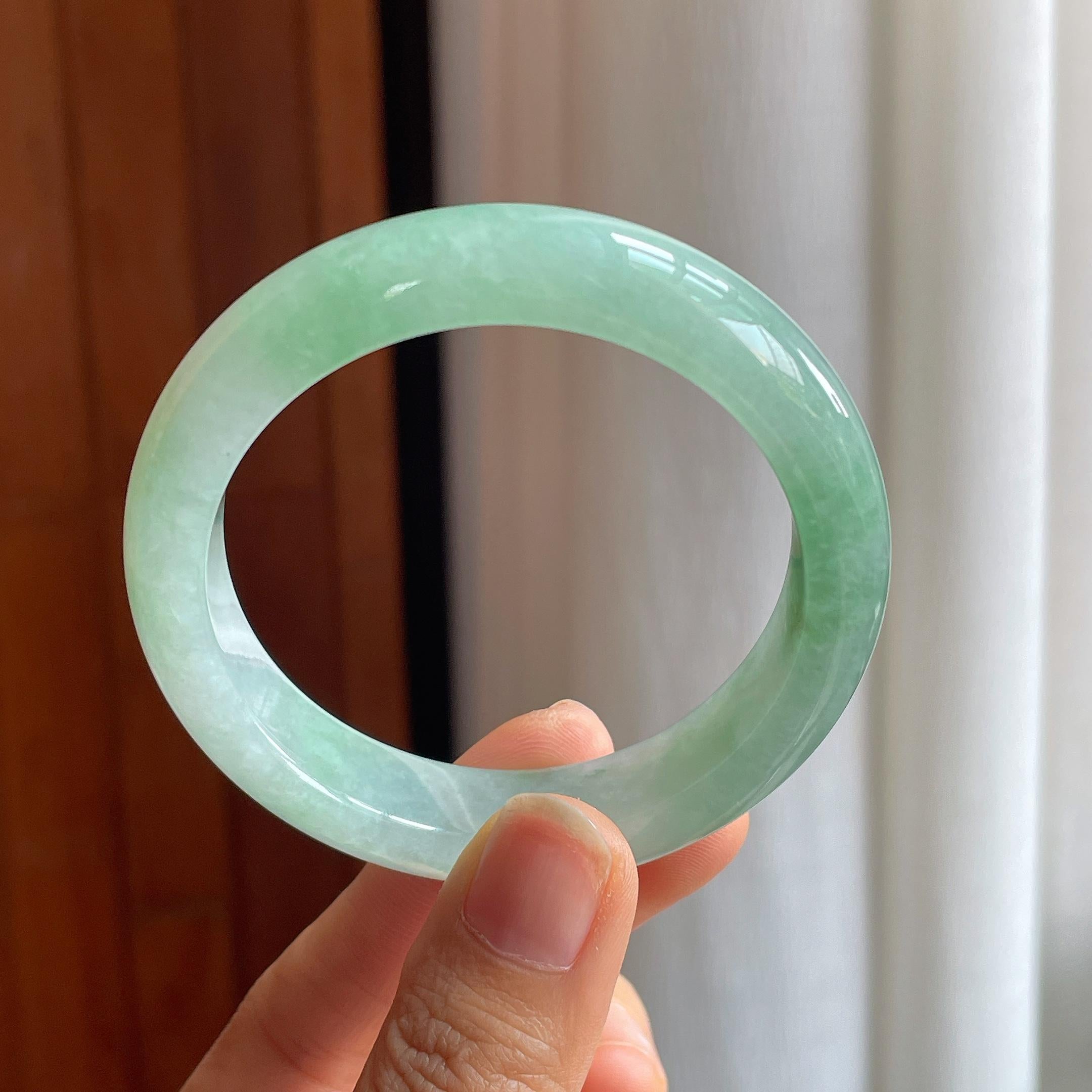 糯冰果绿翡翠平安镯（53mm）（yc343363）