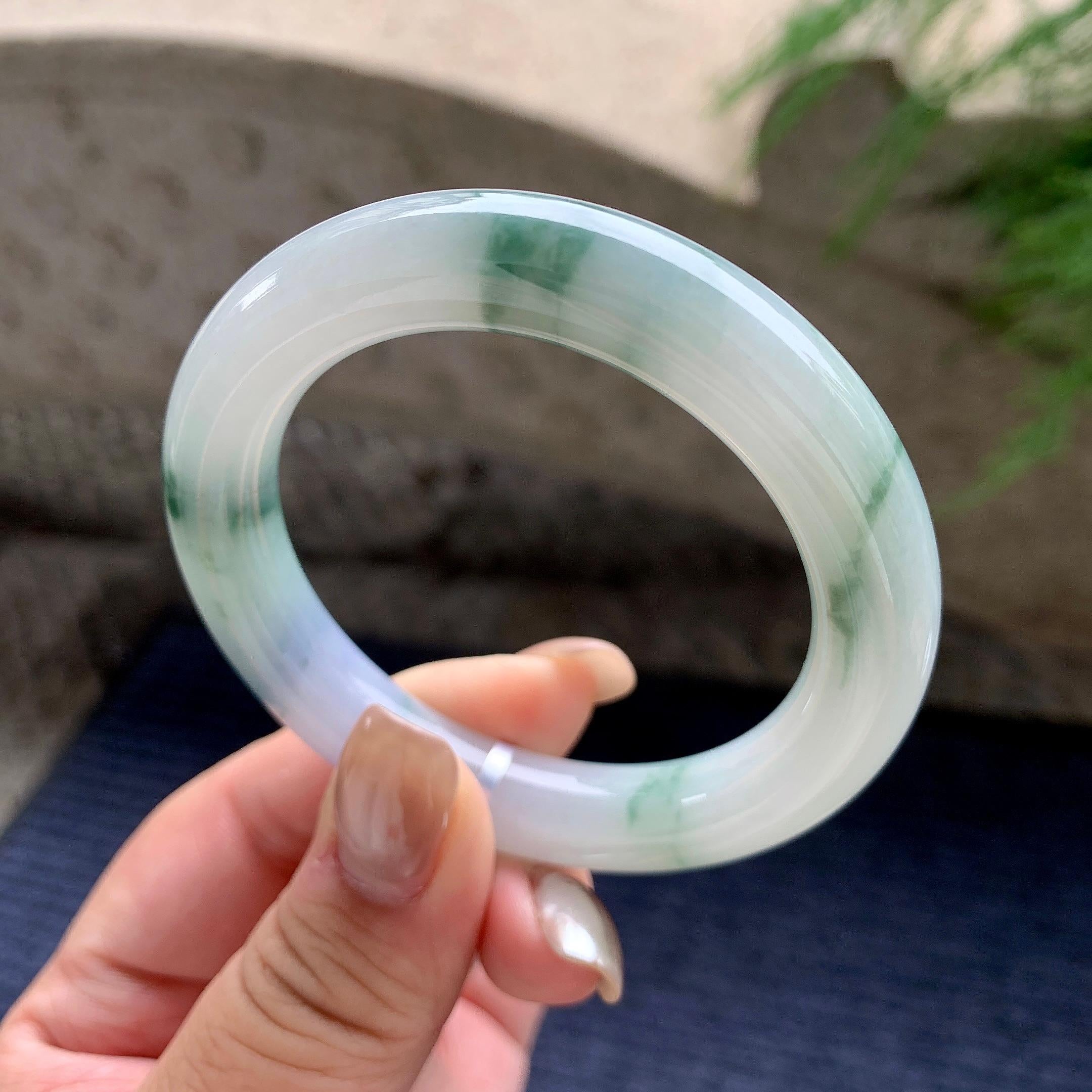 小圈口  细糯种紫罗兰飘蓝花圆条手镯  50.9圈口  天然缅甸A货翡翠（yc439191）