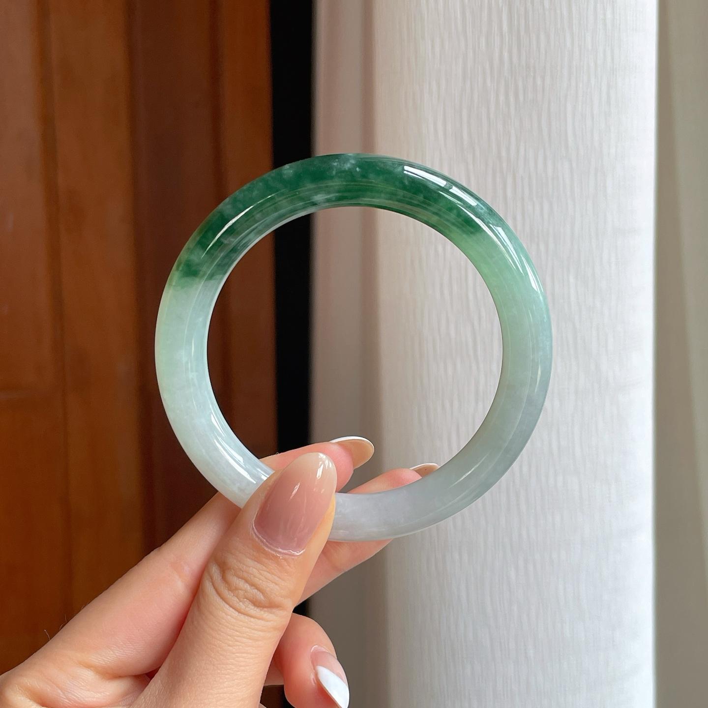 糯冰飘花翡翠圆条手镯（56.3mm)（yc373885）