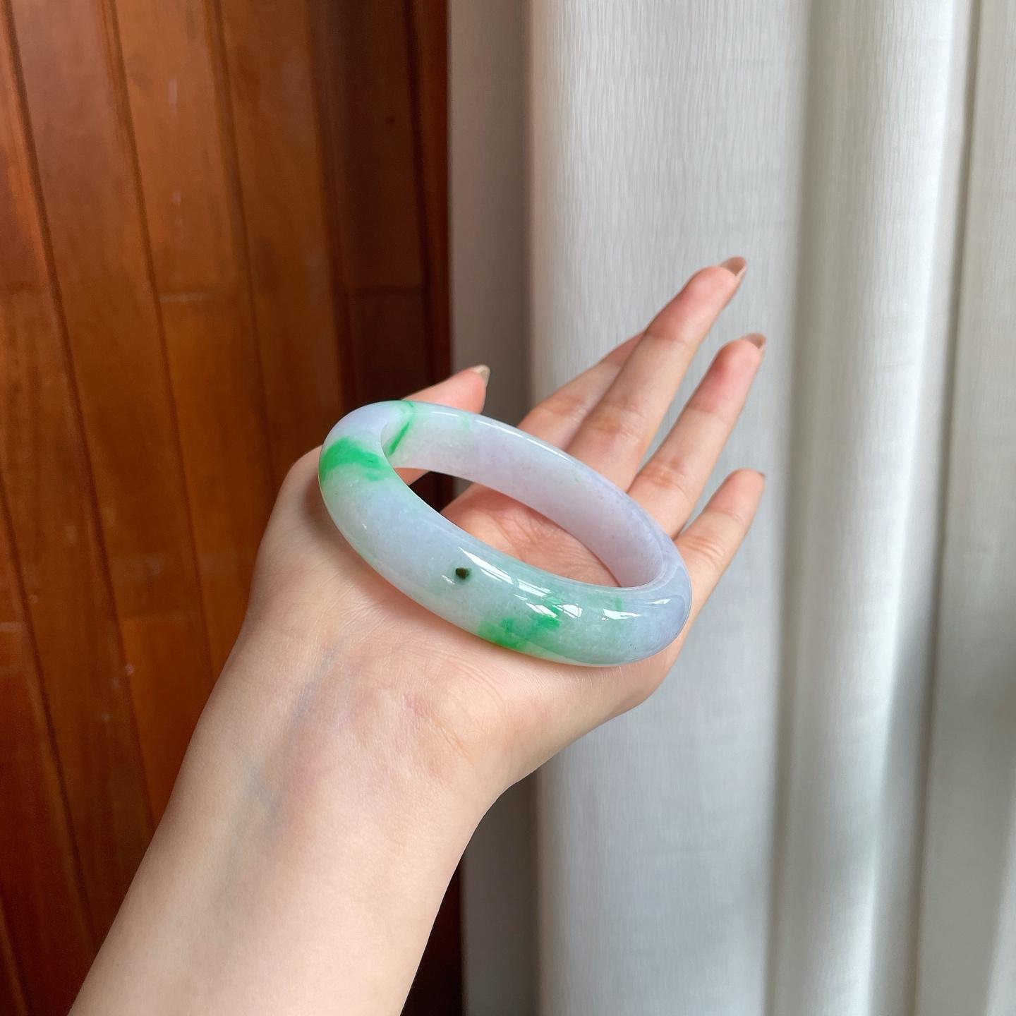 糯冰带色翡翠平安镯（59mm)（yc360251）