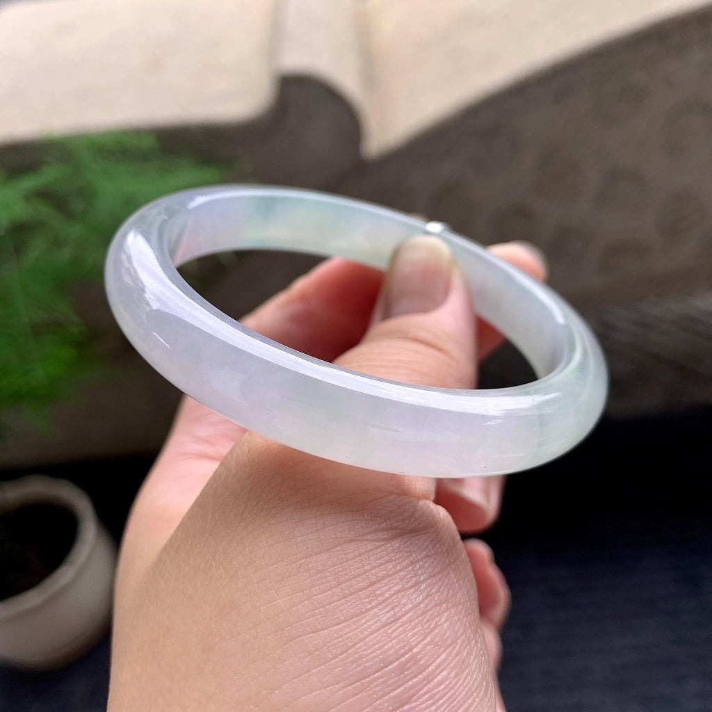 糯冰种淡春彩平安镯（57.3mm）（yc195934）