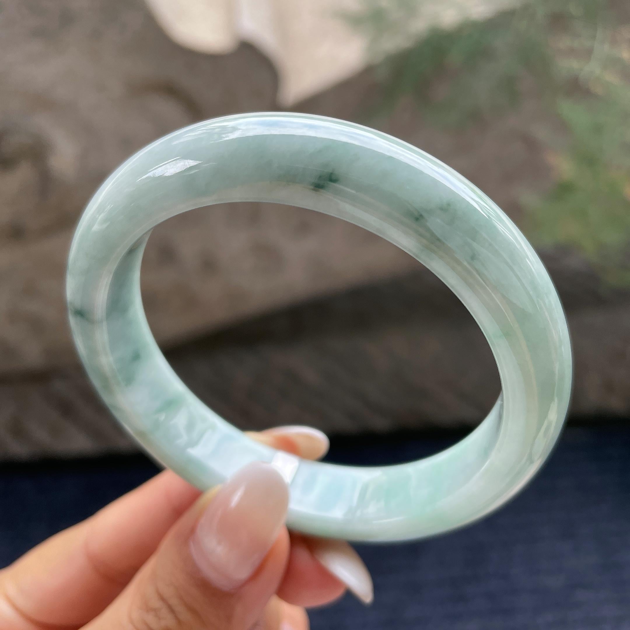 细糯种飘花正圈平安镯57.1圈     天然缅甸A货翡翠（yc421209）