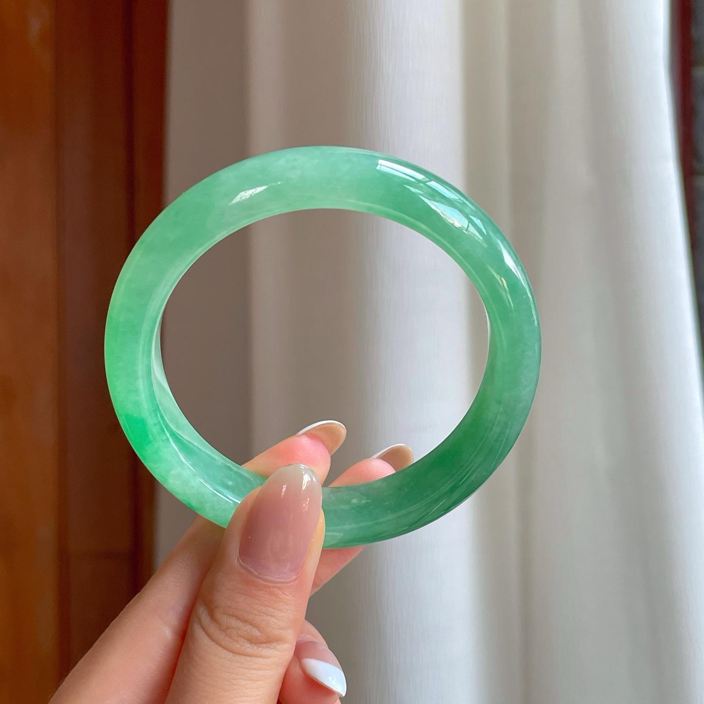 冰种满绿翡翠平安镯（56mm)（yc380001）