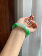 糯冰种带辣色平安镯（53mm）