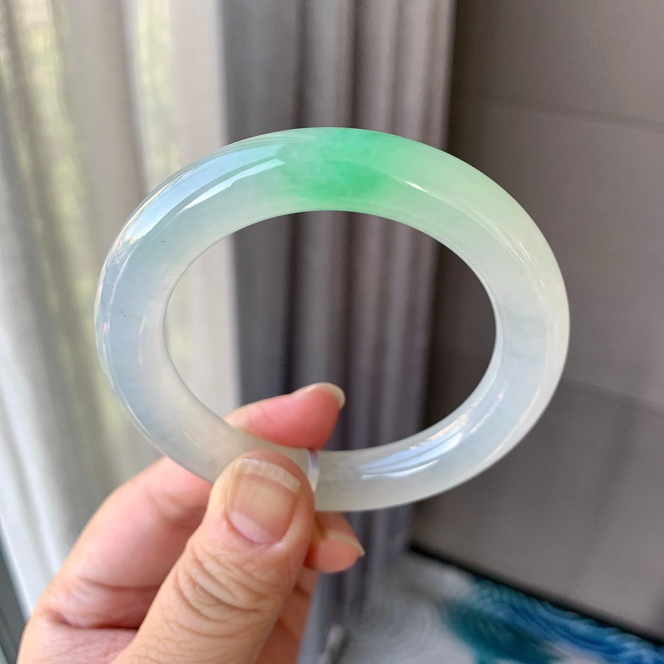 冰种飘绿圆条手镯（53.8mm）（yc268948）