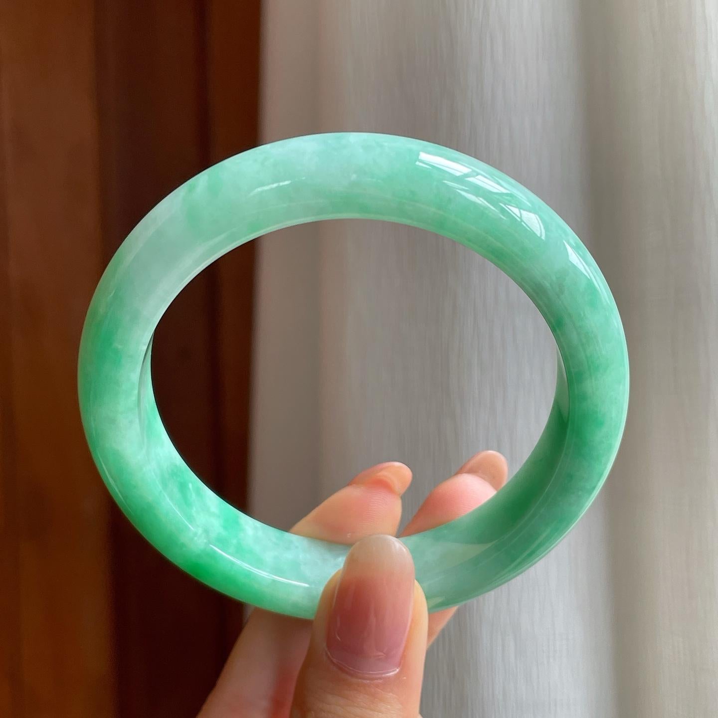 糯冰果绿翡翠平安镯（57.8mm)（yc347292）