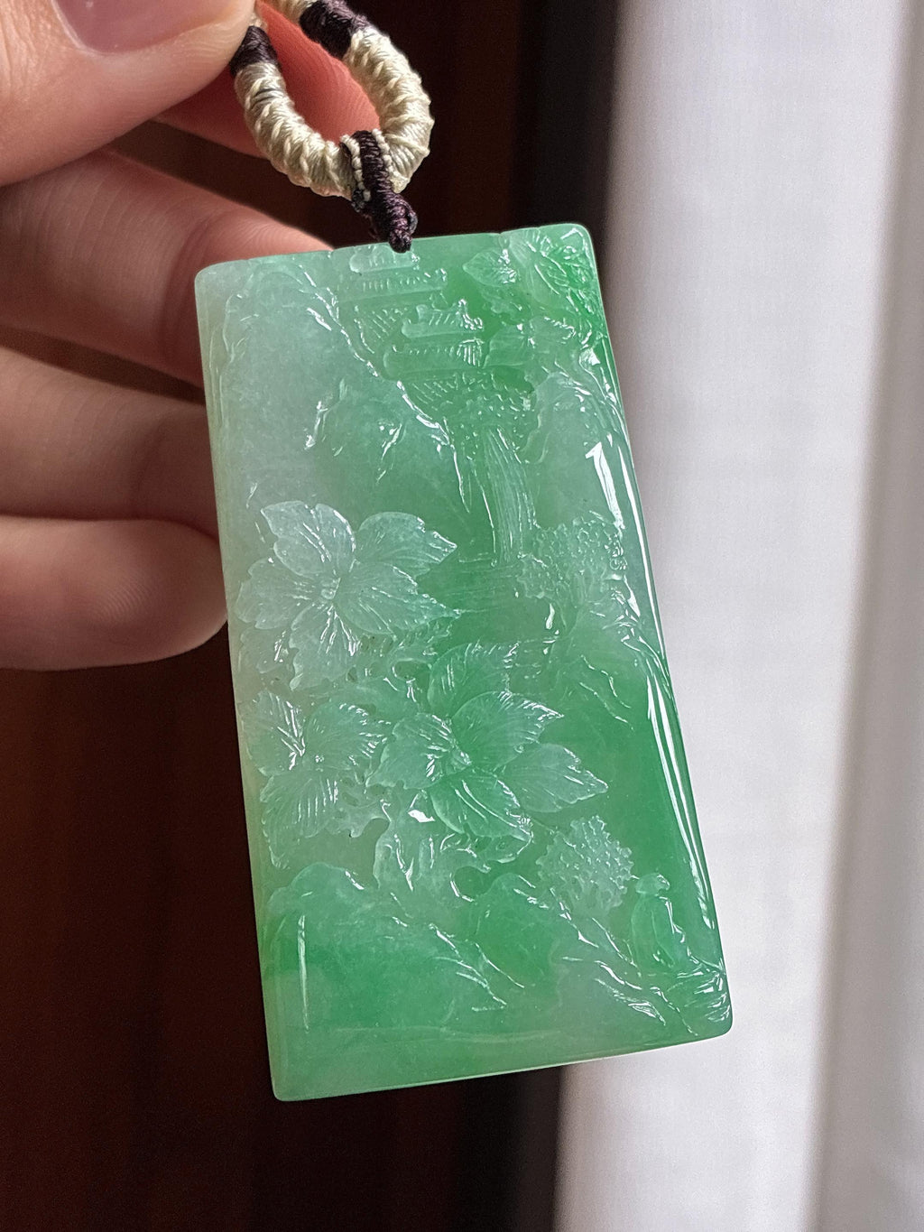 糯冰带色山水牌 天然缅甸A货翡翠（yc465132）