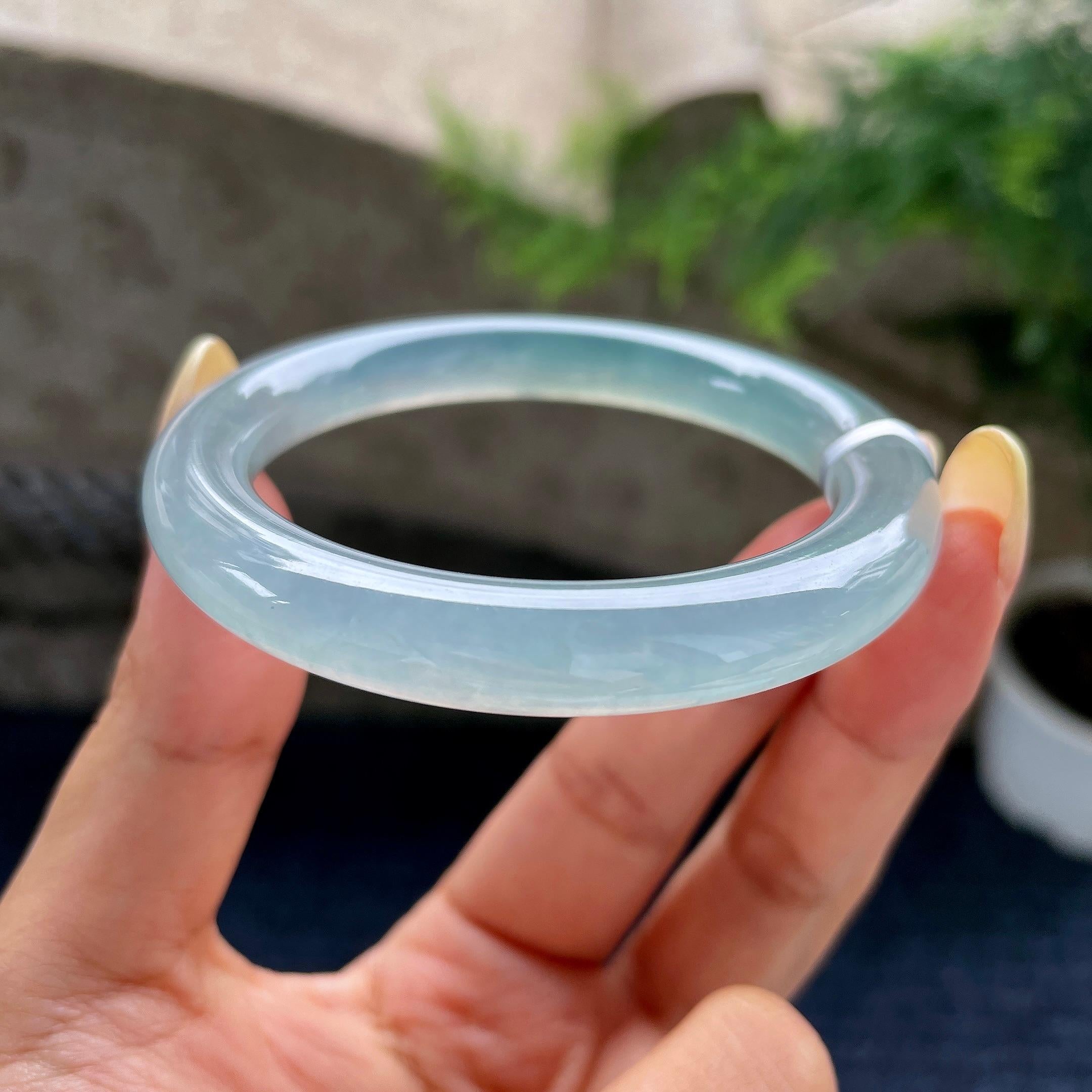 小圈口 冰种蓝水圆条手镯52.2圈 天然缅甸A货翡翠（yc489135）