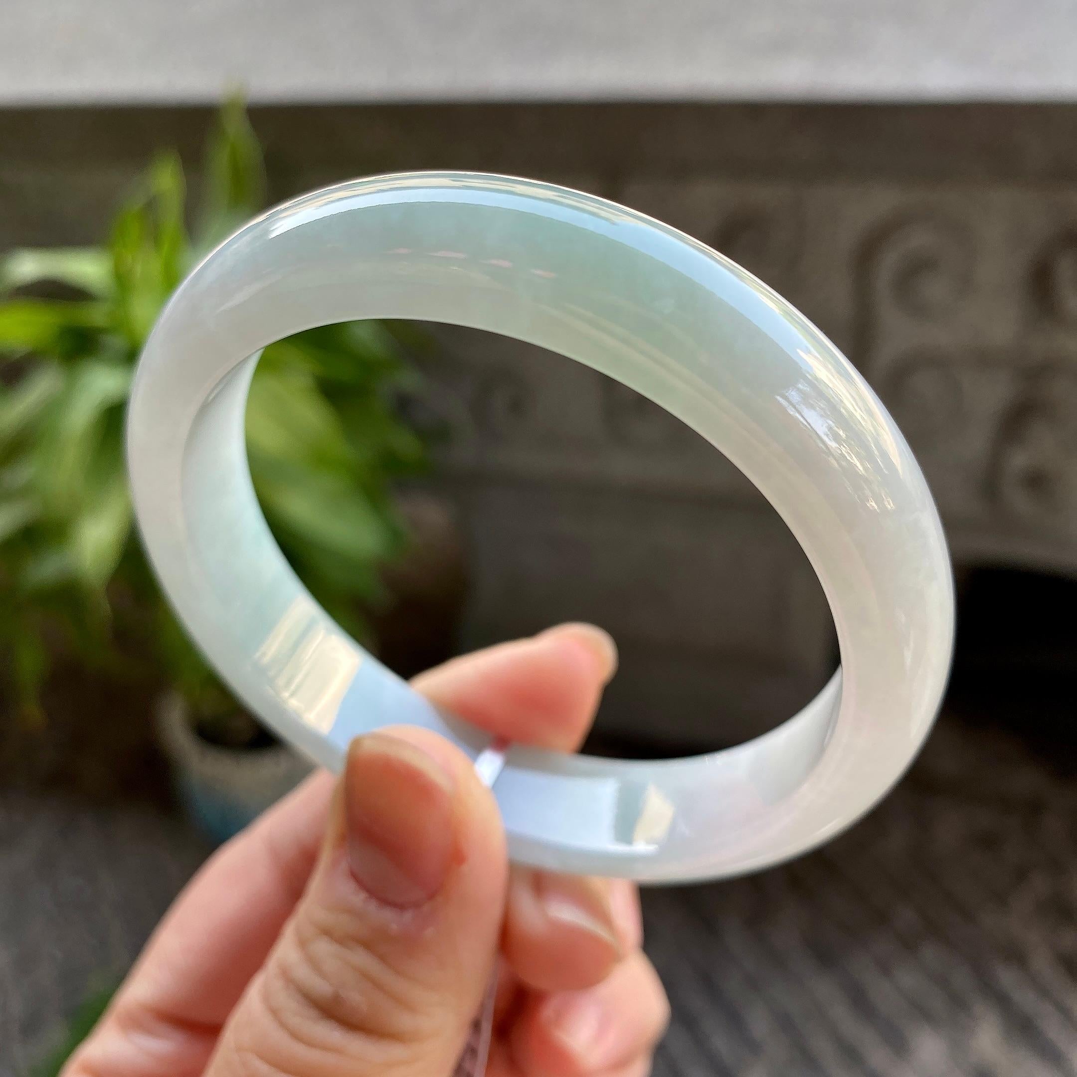细糯种淡晴底平安镯（56.8mm）（yc311016）