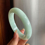 糯冰种晴底翡翠平安镯（56.5mm）（yc217409）