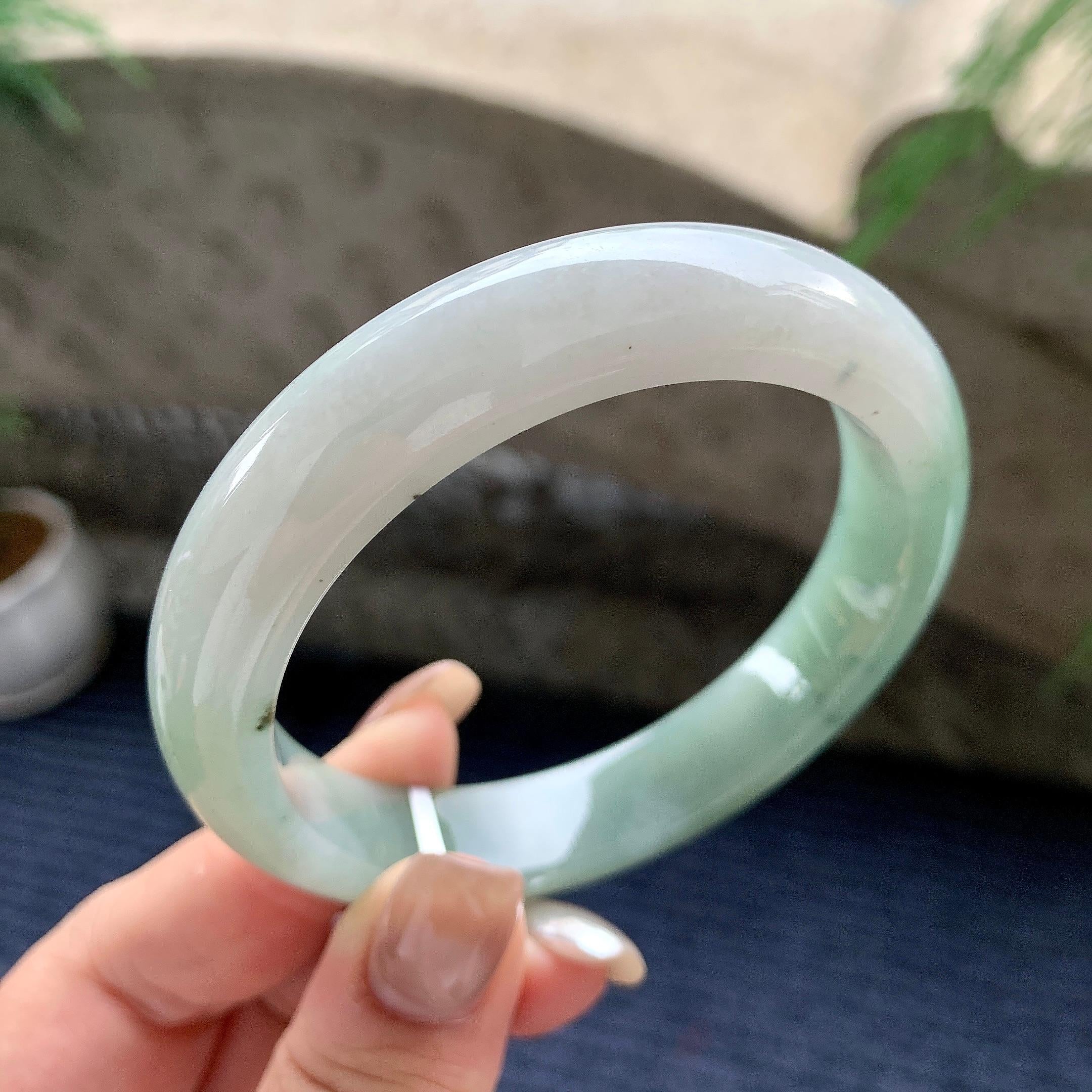 大圈口  细糯种油青半山水正圈平安镯  59圈口  天然缅甸A货翡翠（yc436241）