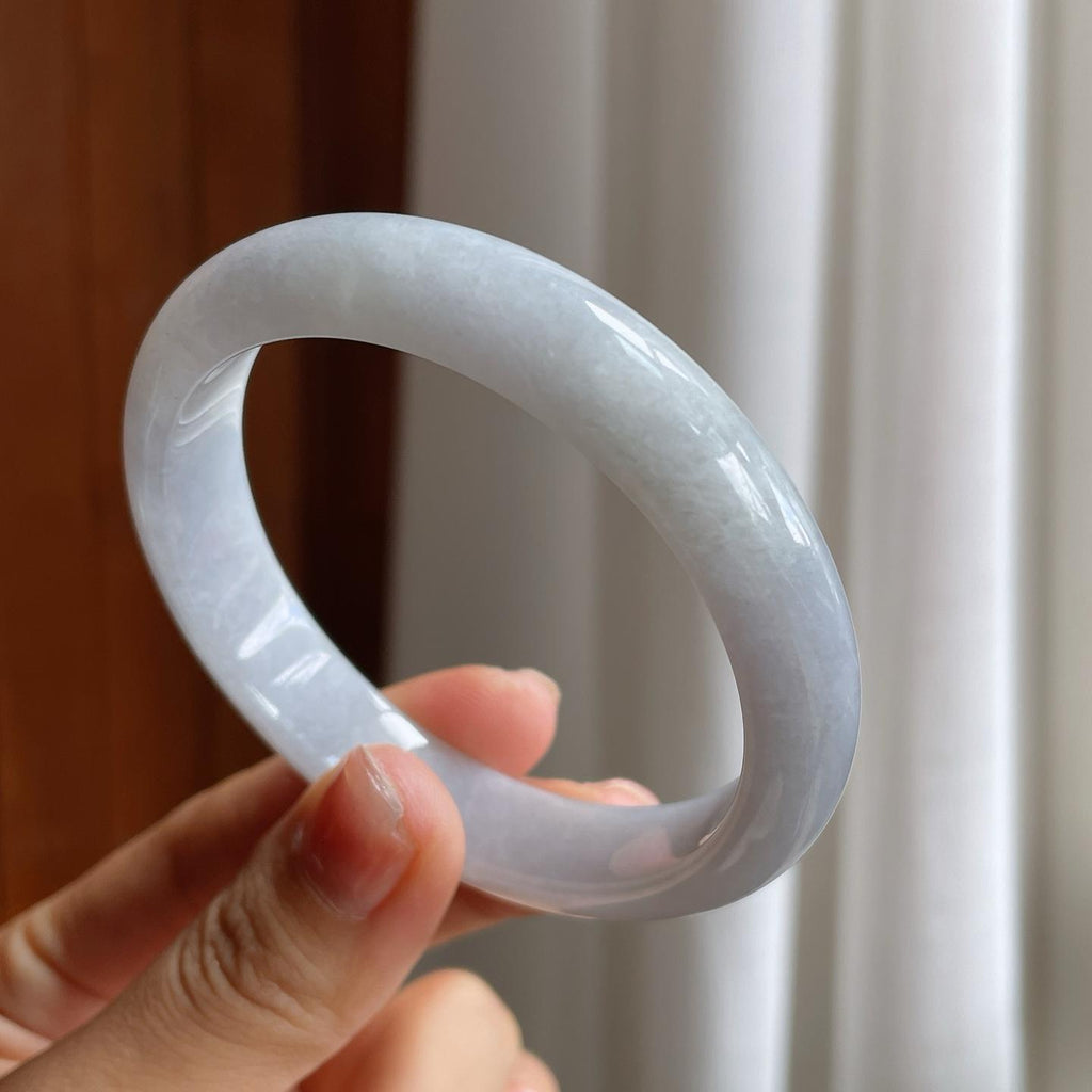 糯冰淡底色翡翠平安镯（57.6mm）（yc216052）