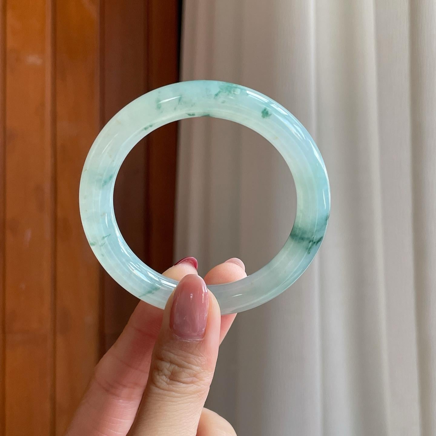 糯冰飘花翡翠圆条手镯（51mm）（yc302155）