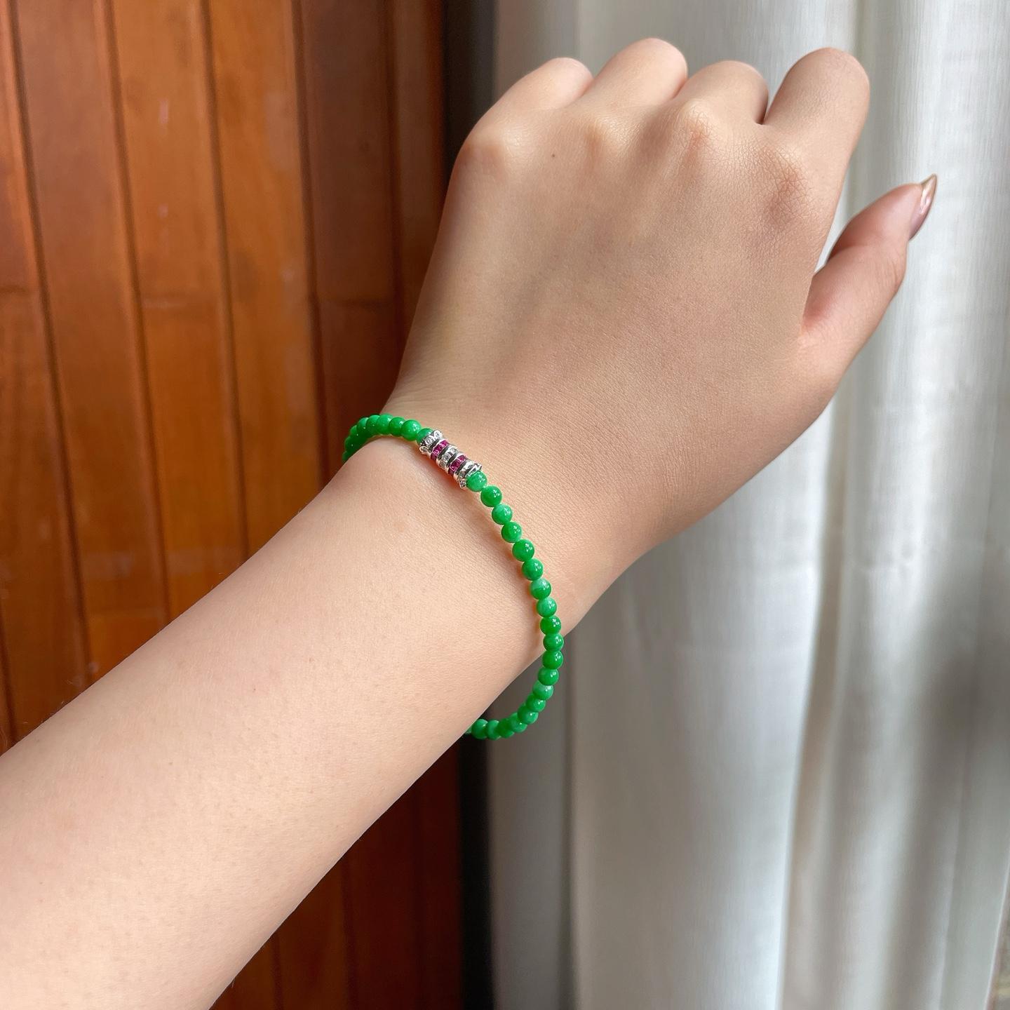 糯冰满绿翡翠珠串手串（yc360242）