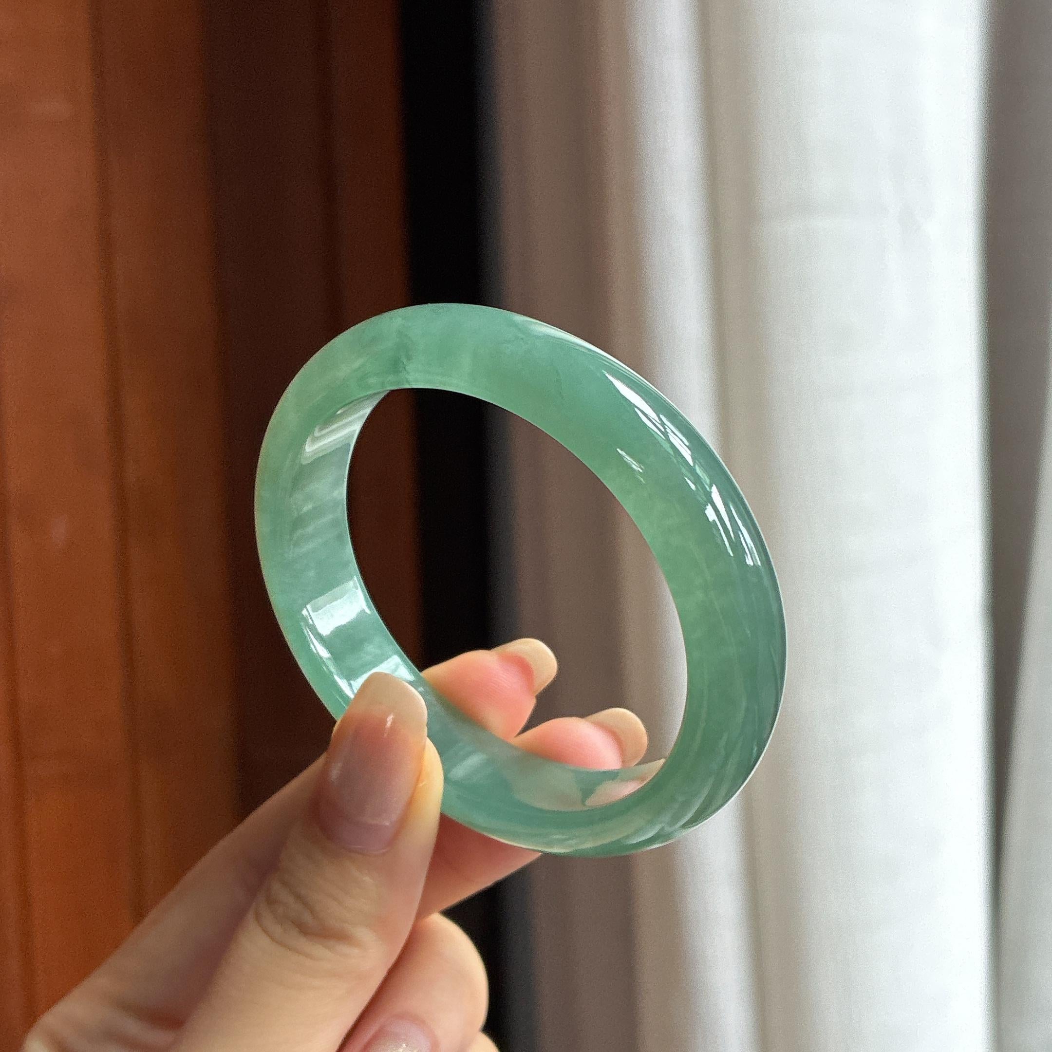 糯冰湖水绿贵妃镯 54圈 天然缅甸A货翡翠（yc454462）