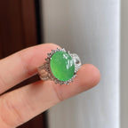 铜托冰种翡翠果绿蛋面（yc253143）