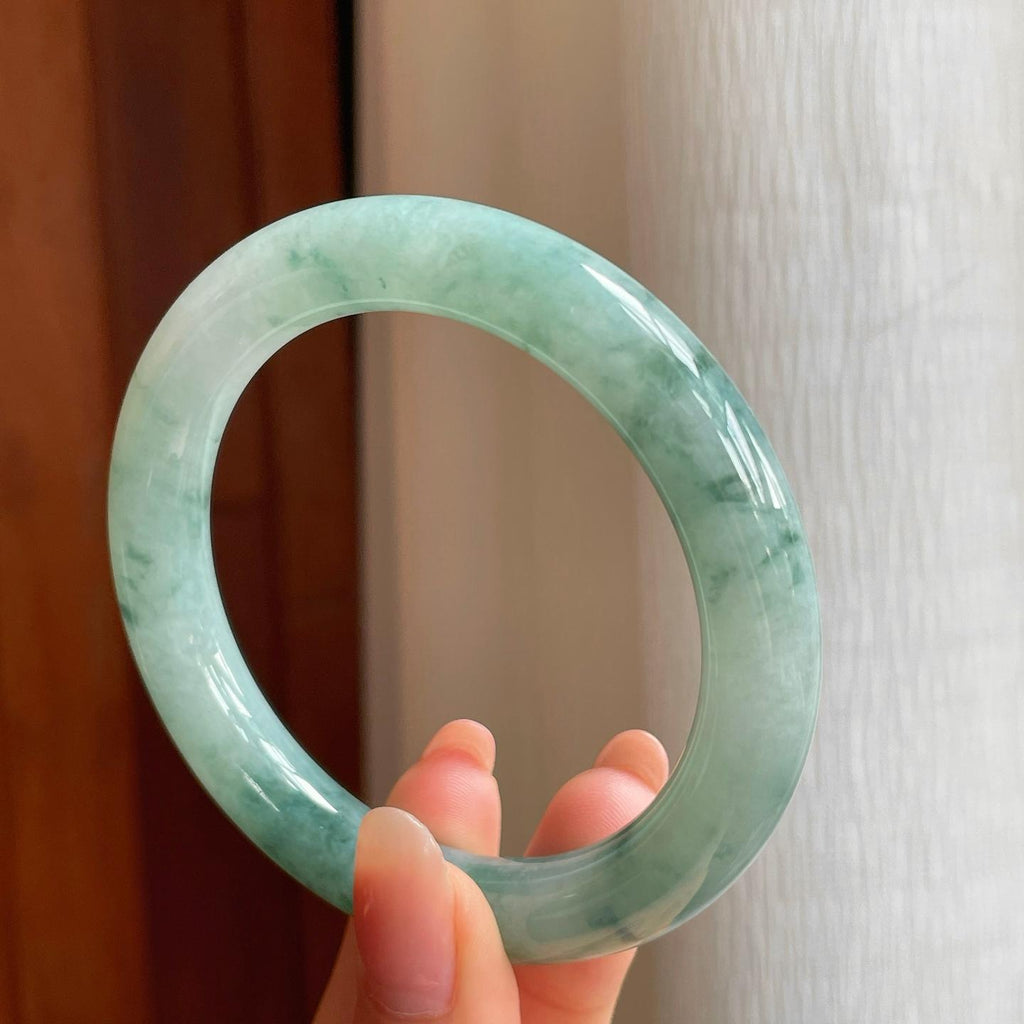 糯冰飘花翡翠圆条手镯（57.6mm)（yc345525）