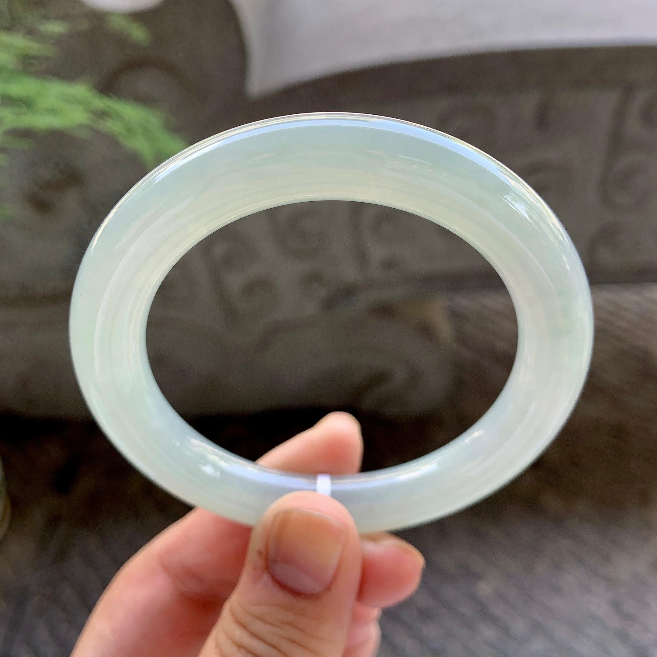 细糯种淡晴底圆条手镯（55.2mm）（yc199585）