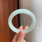 糯冰晴底翡翠平安镯（57mm)（yc375377）