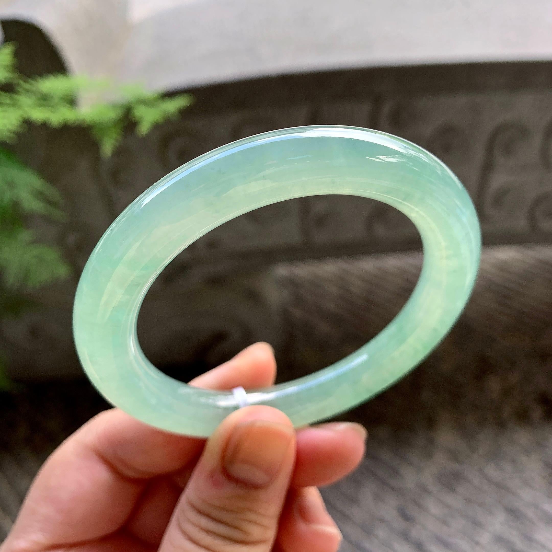 糯冰种晴水圆条手镯（55.7mm）（yc202370）